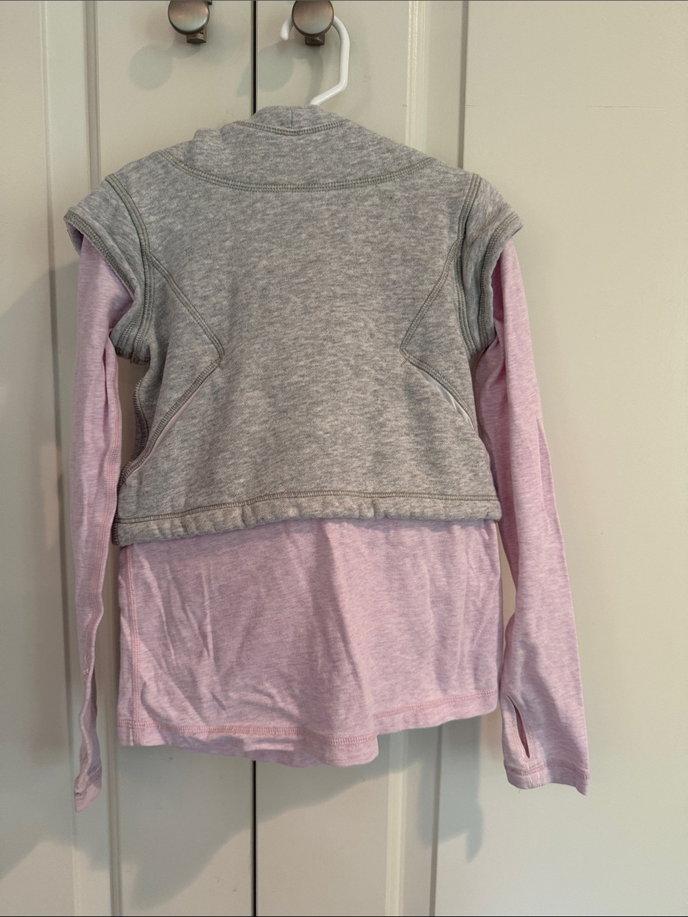 ivivva size 6 Heather Gray Layered Knit Top with Light Pink Accent